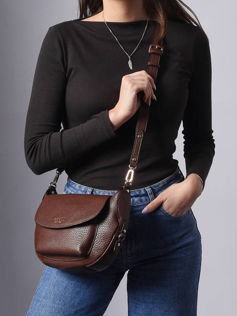 Sac Bandoulière Marsha Guess Marron marsha BG950119 vue secondaire 1